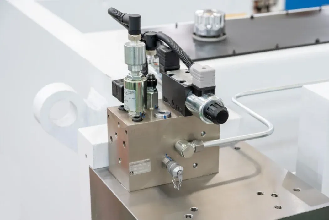 [Bildplatzhalter: Hydraulikblock der TPM+L]